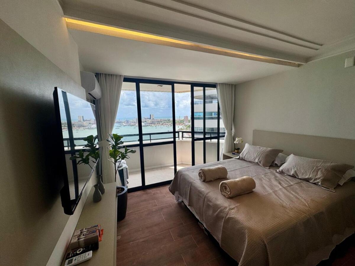 Flat Com Varanda Frente Mar - Golden Fortaleza (Ceara)